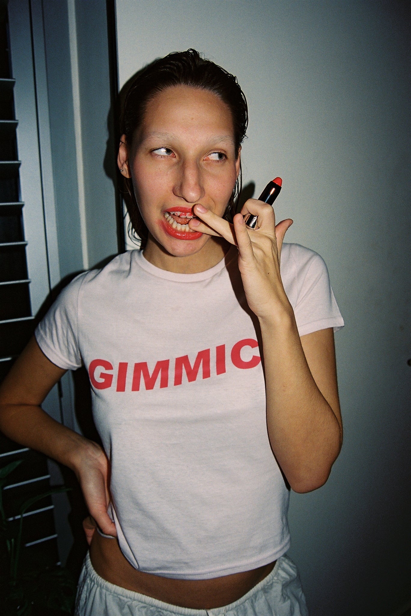 GIMMICK TEE